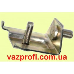 Кронштейн крепления фары ВАЗ 2110 нижний правый