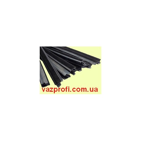 Резиновый уплотнитель для двери ВАЗ 2110 нижний (4шт)