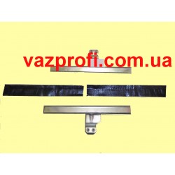 Кронштейн передних боковых стекол ВАЗ 2121-21213